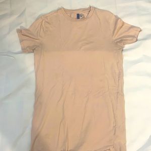 Pink H&M long T size small